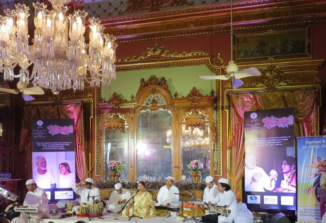 Darbari Mehfil at Purana Qila Long.jpg